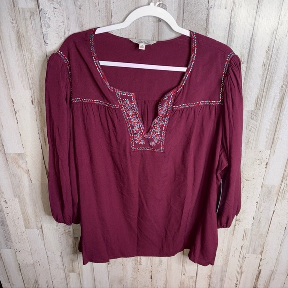 The Pioneer Woman Split Neck Embroidered Blouse Women's Plus Size 2X NWT! - Picture 2 of 16